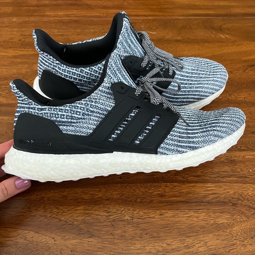 Adidas Parley X Ultra Boost 4.0 Ftwr White/Carbon Blue/Spirit Men’s US 10.5